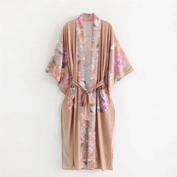 SOLD OUT Gypsy Bohemian Tan Floral Peacock Open Kimono Robe - Picture 6 of 12